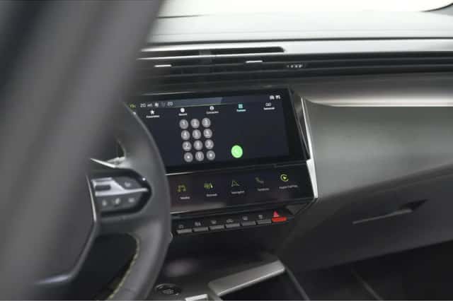 Peugeot 408 (2024) thumbnail 61