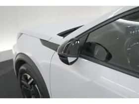 Peugeot 2008 (2024) thumbnail 18