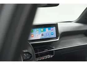 Peugeot 2008 (2024) thumbnail 3