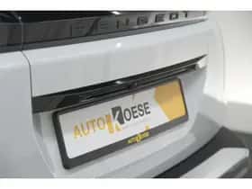 Peugeot 2008 (2024) thumbnail 4