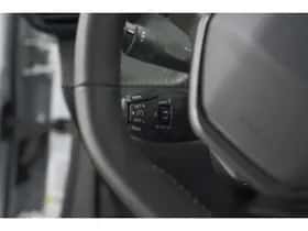 Peugeot 2008 (2024) thumbnail 35