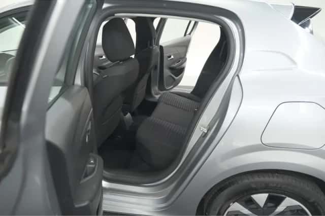 Peugeot 208 (2024) thumbnail 24