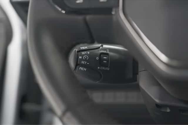 Peugeot 208 (2024) thumbnail 29