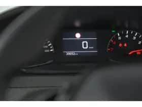 Peugeot 208 (2024) thumbnail 32