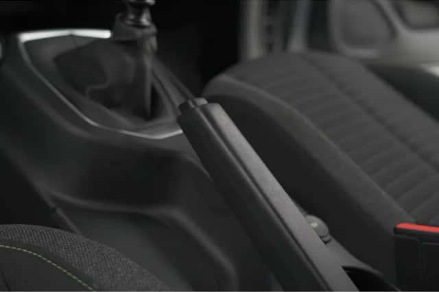 Peugeot 208 (2024) thumbnail 34