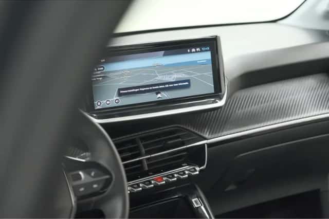 Peugeot 208 (2024) thumbnail 40