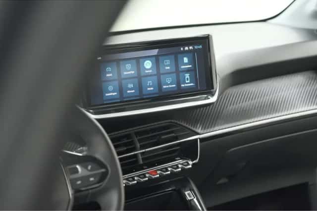 Peugeot 208 (2024) thumbnail 42