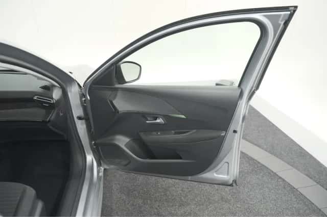 Peugeot 208 (2024) thumbnail 51