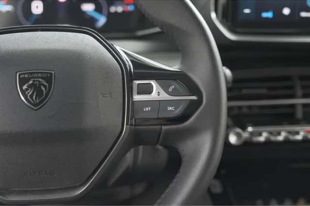 Peugeot 208 (2024) thumbnail 26