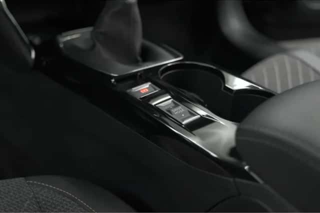 Peugeot 208 (2024) thumbnail 32