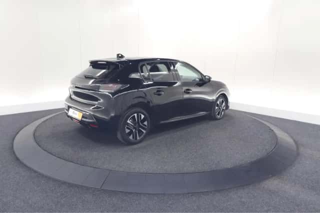 Peugeot 208 (2024) thumbnail 5