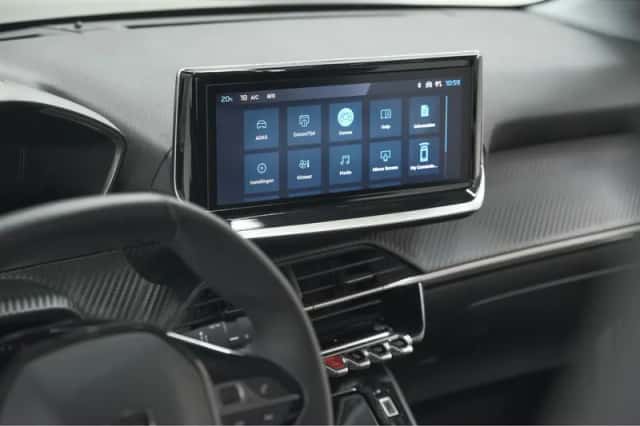 Peugeot 208 (2024) thumbnail 43