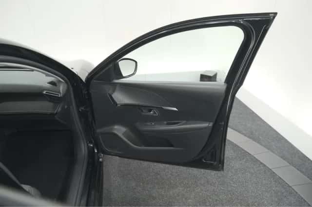 Peugeot 208 (2024) thumbnail 57