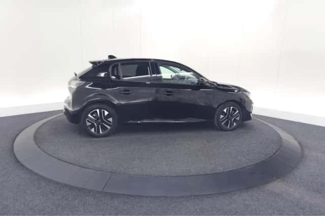 Peugeot 208 (2024) thumbnail 8