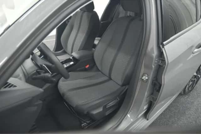 Peugeot 208 (2024) thumbnail 26