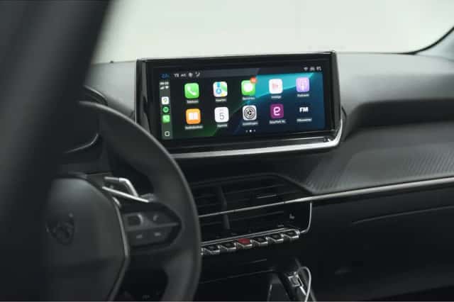 Peugeot 208 (2024) thumbnail 4