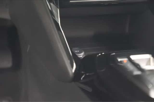 Peugeot 208 (2024) thumbnail 44