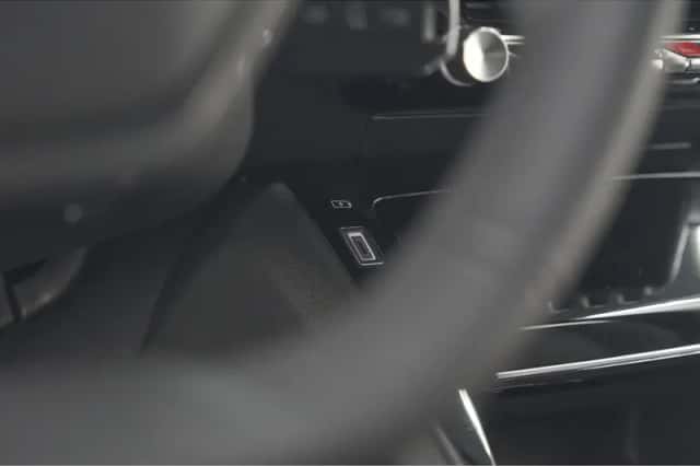 Peugeot 208 (2024) thumbnail 45