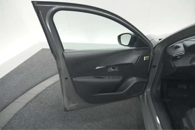 Peugeot 208 (2024) thumbnail 65
