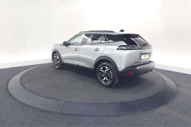 Peugeot 2008 (2024) thumbnail 11