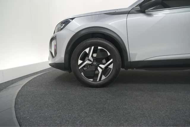 Peugeot 2008 (2024) thumbnail 16