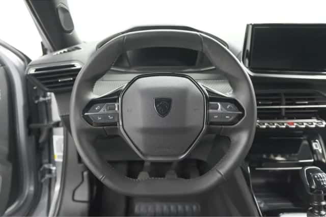 Peugeot 2008 (2024) thumbnail 30