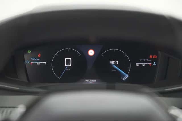 Peugeot 2008 (2024) thumbnail 37