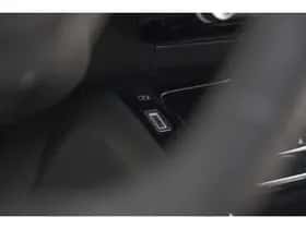 Peugeot 2008 (2024) thumbnail 42