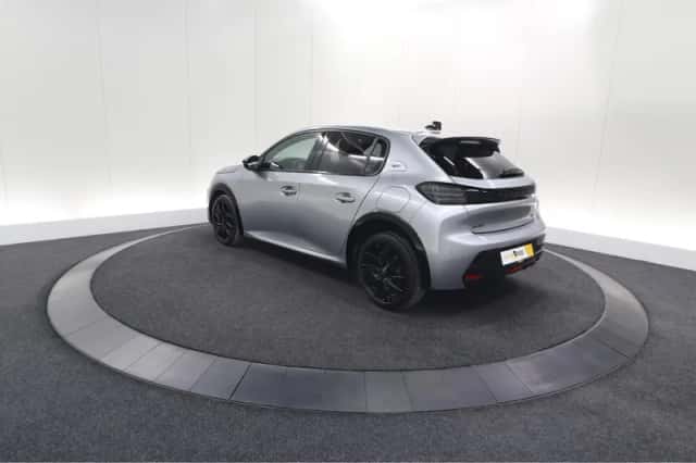 Peugeot 208 (2024) thumbnail 12