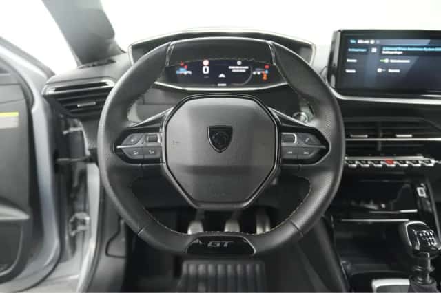 Peugeot 208 (2024) thumbnail 26