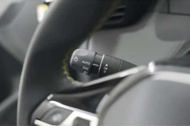 Peugeot 208 (2024) thumbnail 29