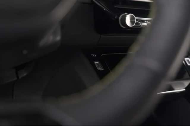 Peugeot 208 (2024) thumbnail 37