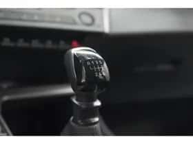 Peugeot 308 (2022) thumbnail 24