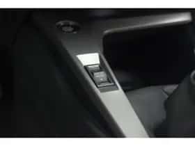 Peugeot 308 (2022) thumbnail 25
