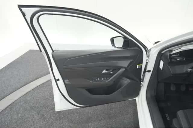 Peugeot 308 (2022) thumbnail 46