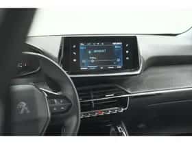 Peugeot 2008 (2023) thumbnail 26