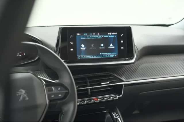 Peugeot 2008 (2023) thumbnail 28