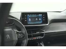 Peugeot 2008 (2023) thumbnail 28