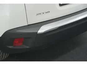 Peugeot 2008 (2023) thumbnail 4