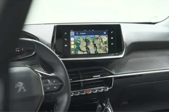 Peugeot 2008 (2023) thumbnail 35