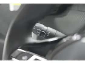 Peugeot 2008 (2023) thumbnail 40