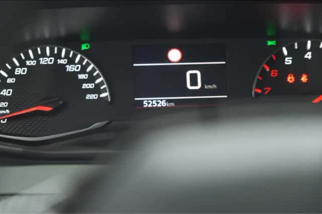 Peugeot 2008 (2023) thumbnail 45