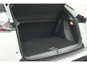 Peugeot 2008 (2023) thumbnail 54