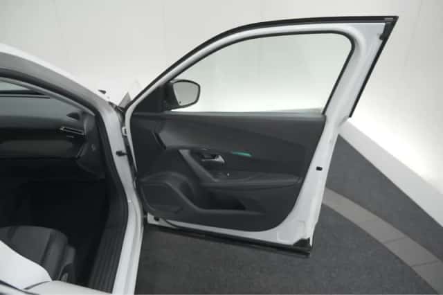 Peugeot 2008 (2023) thumbnail 56