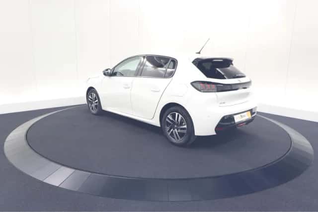 Peugeot 208 (2022) thumbnail 11