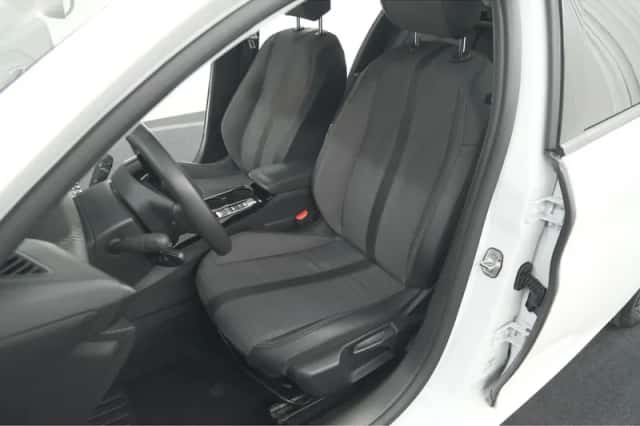 Peugeot 208 (2022) thumbnail 19