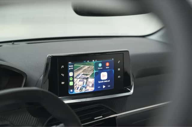 Peugeot 208 (2022) thumbnail 3