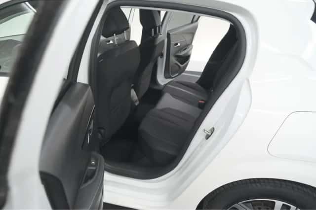 Peugeot 208 (2022) thumbnail 21
