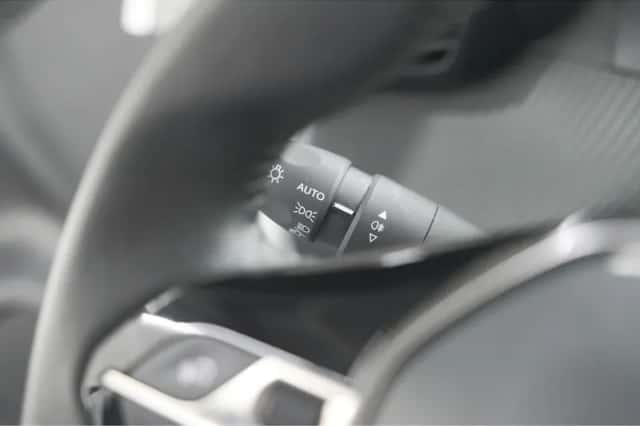 Peugeot 208 (2022) thumbnail 26