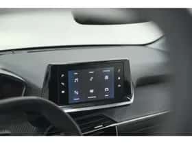 Peugeot 208 (2022) thumbnail 37